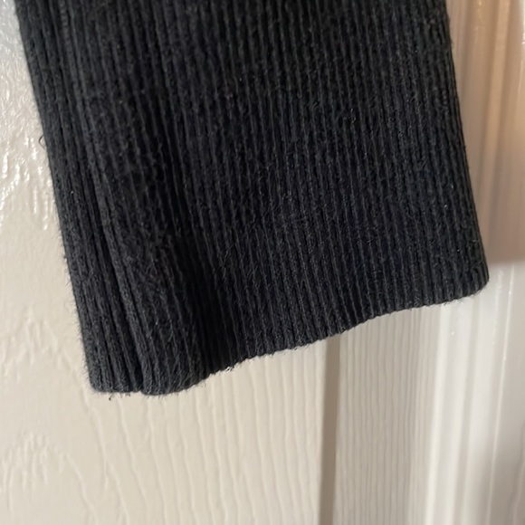 Hard Rock Cafe zip up. Slim fit. - Picture 6 of 7